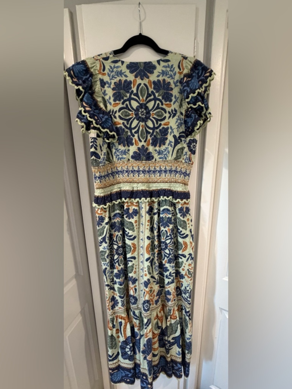 Farm Rio Ocean Tapestry Flutter Sleeve Maxi Dress - Size Large - Picture 3 of 3